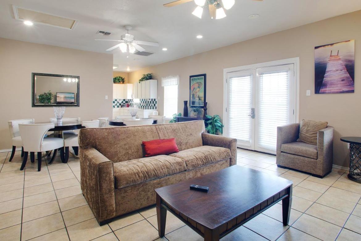 Plantation Suites And Conference Center Port Aransas Esterno foto